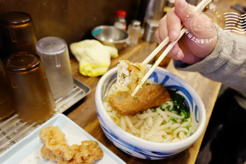 本鄉三丁目こくわがた站著吃讚岐烏龍麵