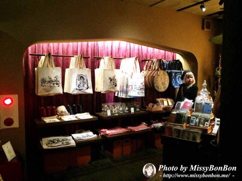 東京原宿愛麗絲夢遊主題店「星期三的愛麗絲」(水曜日のアリス)販售商品