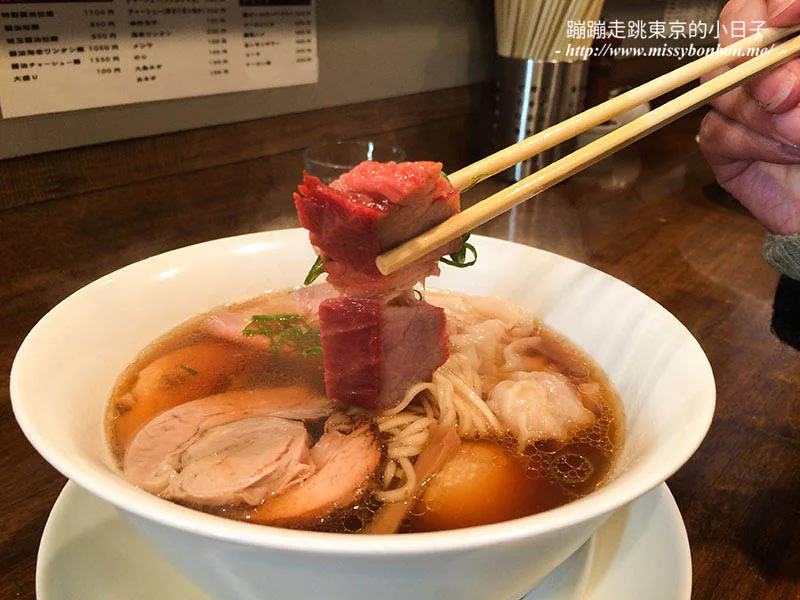 米其林一星認證：鳴龍拉麵店帶你品嘗高水準的擔擔麵，成為東京美食推薦新寵
