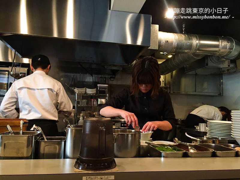 米其林一星認證：鳴龍拉麵店帶你品嘗高水準的擔擔麵，成為東京美食推薦新寵