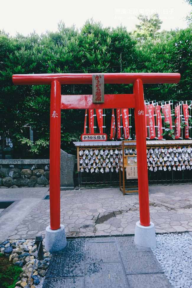 長谷寺牡蠣殼稻荷神社