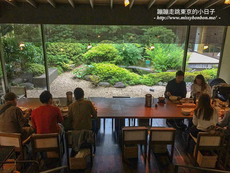 好吃烏龍麵尋訪記:米其林東京美食指南推薦《根津 釜竹》 在日式庭園中享用店家手打烏龍麵