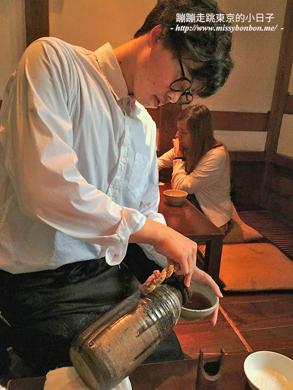 好吃烏龍麵尋訪記:米其林東京美食指南推薦《根津 釜竹》 在日式庭園中享用店家手打烏龍麵