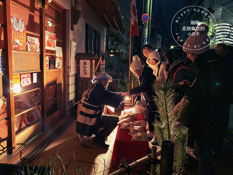 冬の風物詩：東京跨年夜的奇幻體驗！王子稻荷神社的狐狸遊行