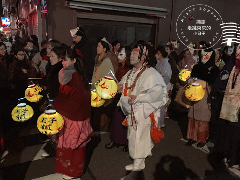 冬の風物詩：東京跨年夜的奇幻體驗！王子稻荷神社的狐狸遊行