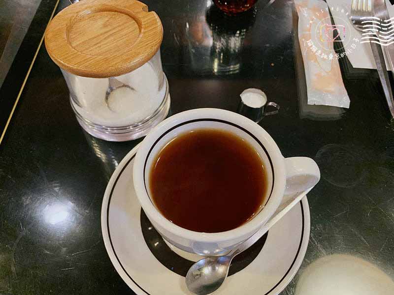 東京・咖啡館的美好時光 - 板橋大山商店街內的老式咖啡館 - 喫茶店 ピノキオ(PINOKIO)厚燒熱鬆餅與日式拿坡里義大利麵