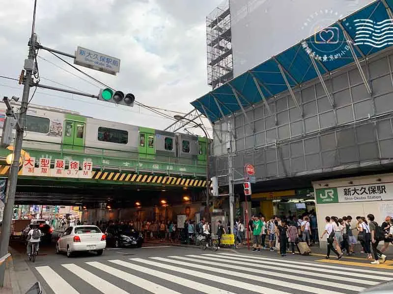 kpop韓流聖地新大久保車站