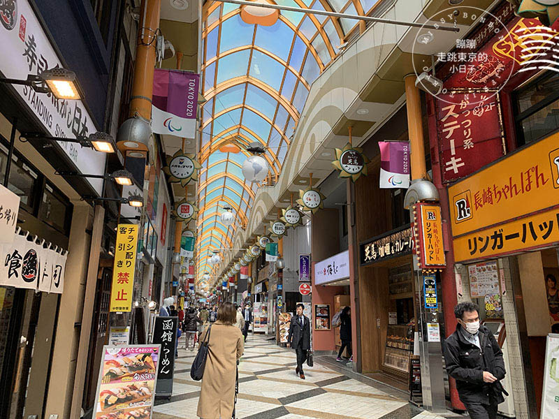 2025東京賞櫻 - 私房櫻花景點在東京都會中!中野通夢幻櫻花隧道&新井藥師前站平交道的鐵道櫻花