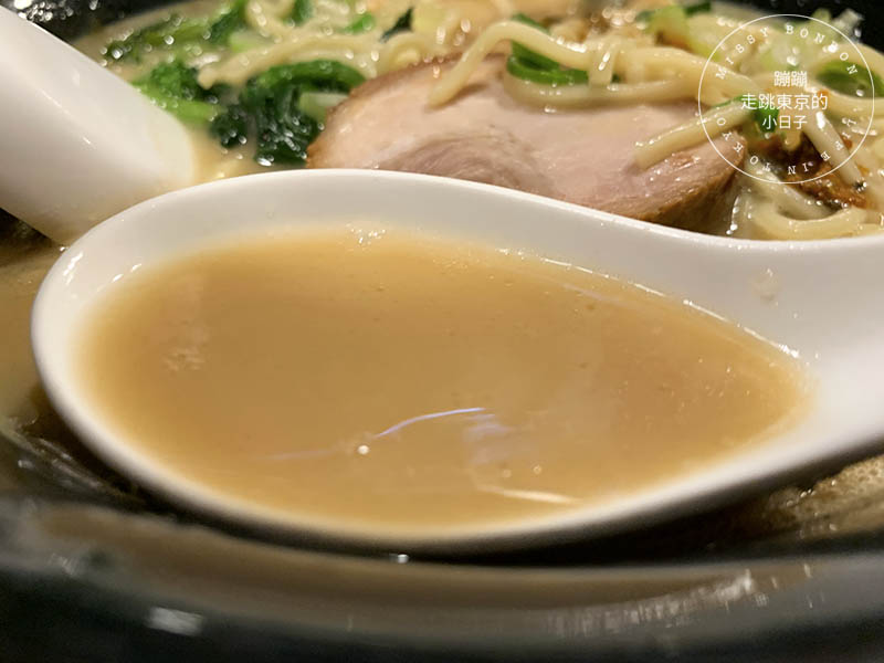 東京池袋的拉麵天堂：超人氣排隊拉麵店「麵創房無敵家」探訪記
