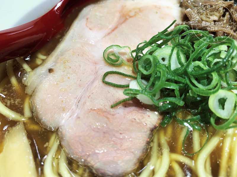 東京・拉麵品嘗中 - 風味獨特的牛骨系濃香湯頭拉麵店「麺場らせん-RASEN-」