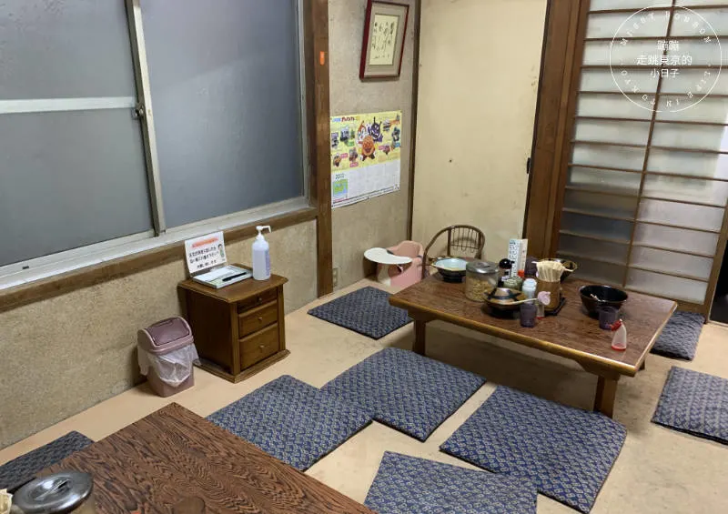 四國香川觀音寺自家製烏龍麵「柳川本店」的店內用餐環境