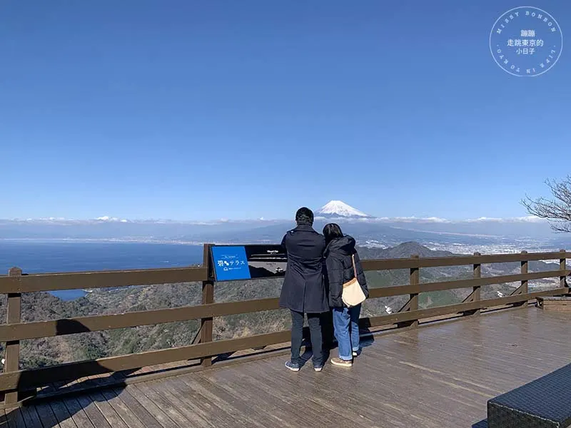 靜岡伊豆全景公園碧露台與富士山