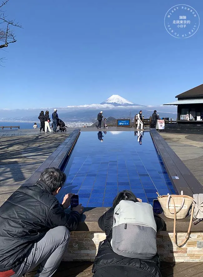 靜岡伊豆全景公園碧露台與富士山倒影