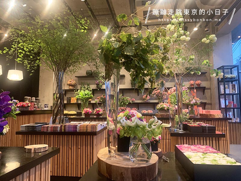 表參道Nicolai Bergmann NOMU Aoyama花藝咖啡館店內環境