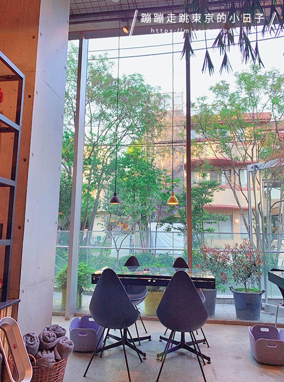 表參道Nicolai Bergmann NOMU Aoyama花藝咖啡館店內環境